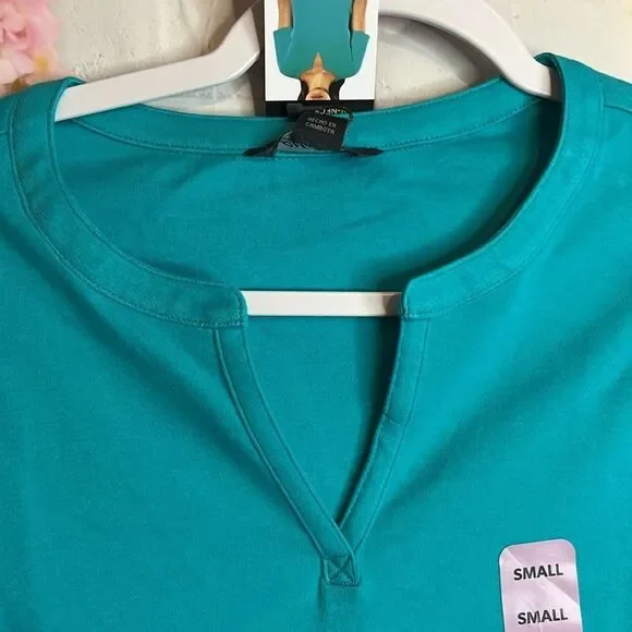 Eddie Bauer short sleeve V-neck tee. Size small brand new with tags. - Picture 6 of 12